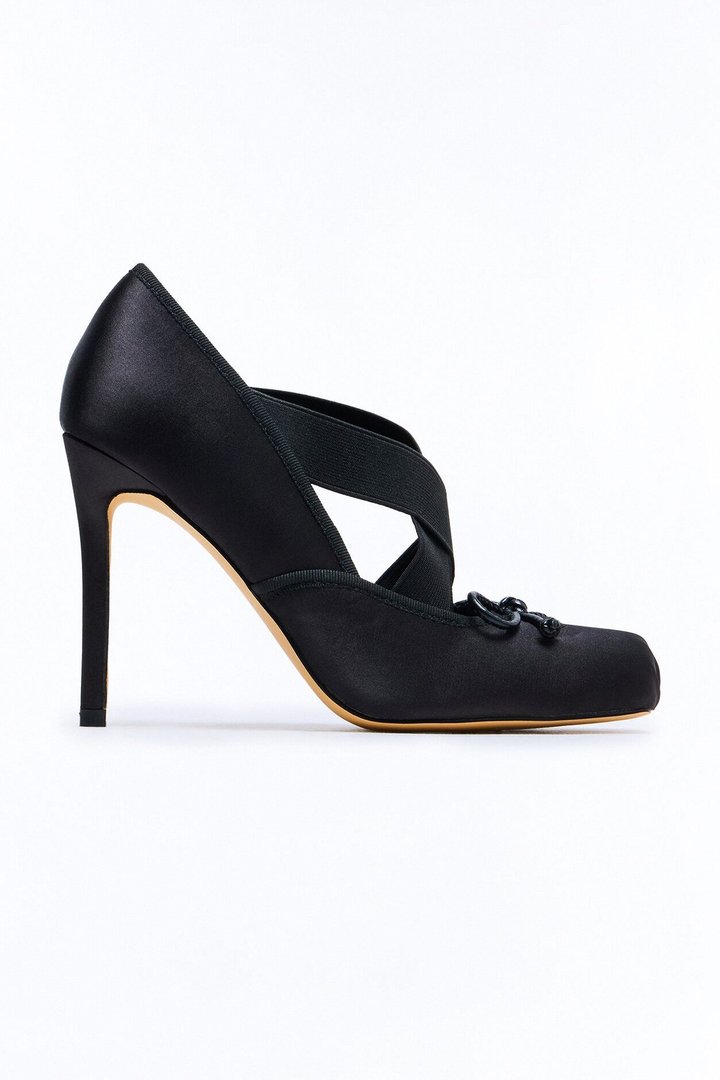 Aralyn Satin Ballet Pumps - Black