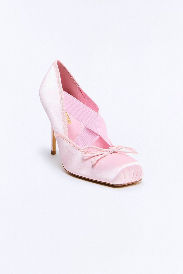 Aralyn Satin Ballet Pumps - Pink