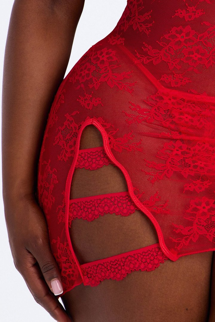Lilly Lace Underwire 2 Piece Set - Red