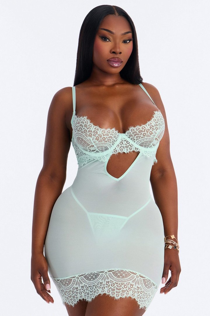 See Through You Mesh Chemise - Mint