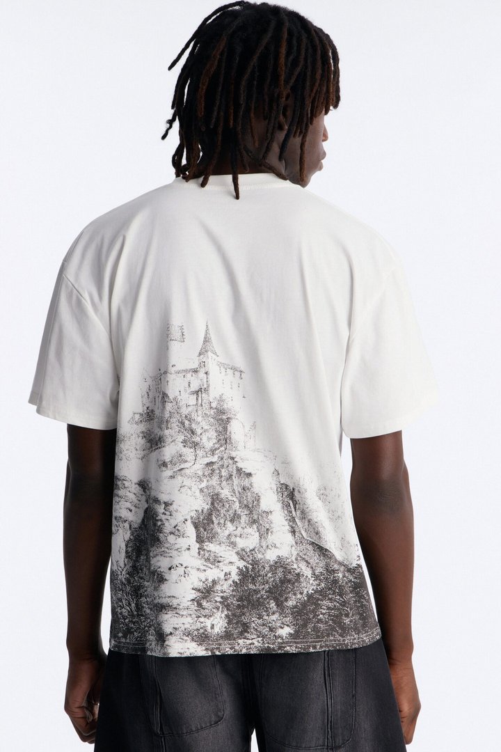 Hero's Expedition Oversized Short Sleeve Tee - White