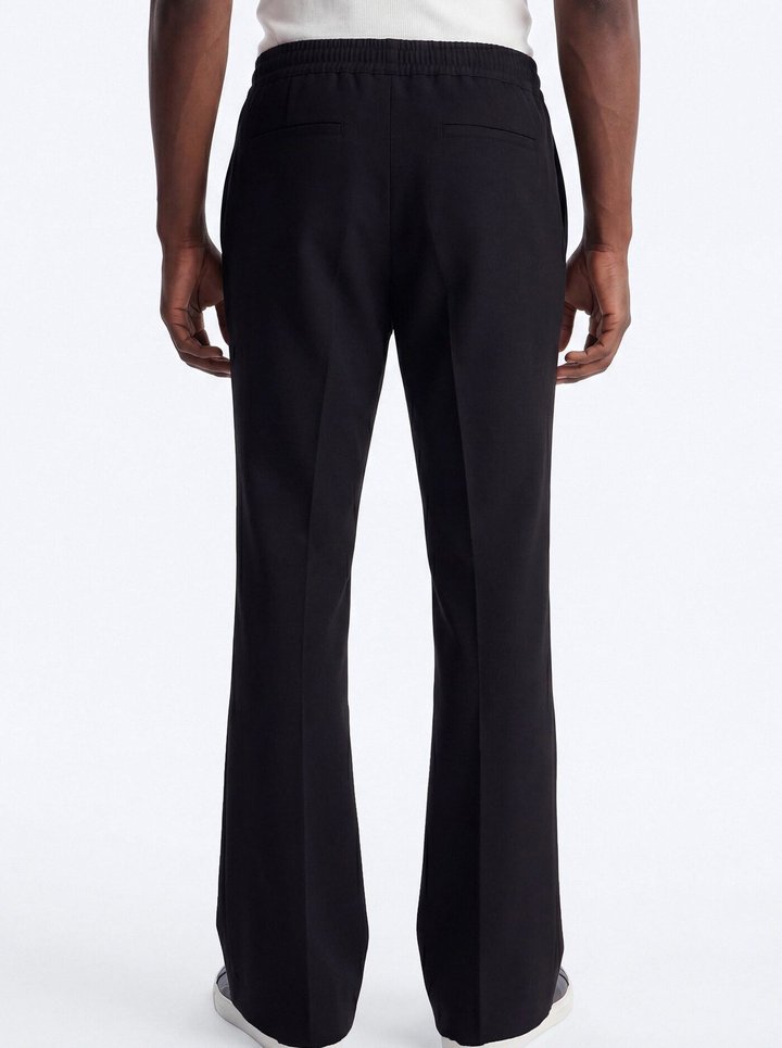 Modern Essential Straight Trouser - Black