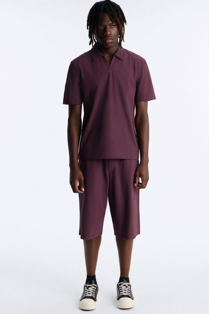 Terrance Textured Relaxed Short - Wine