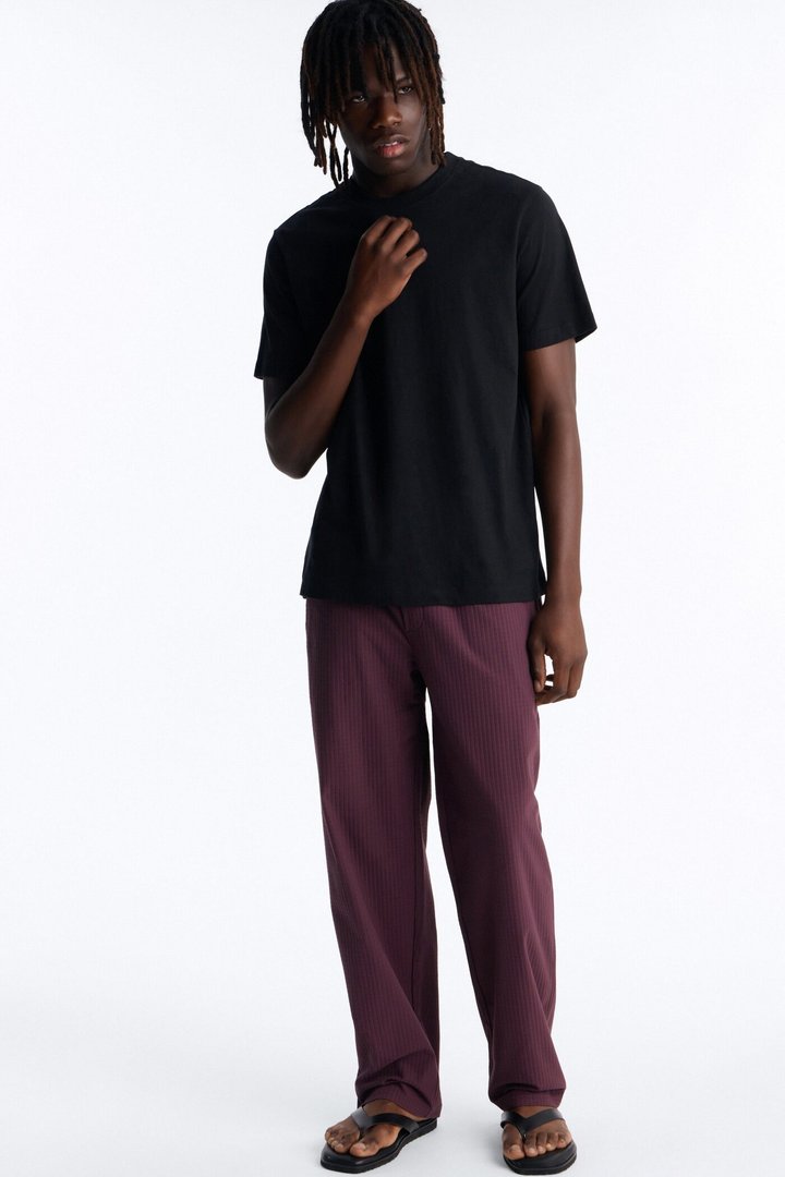 Terrance Textured Relaxed Pant - Wine