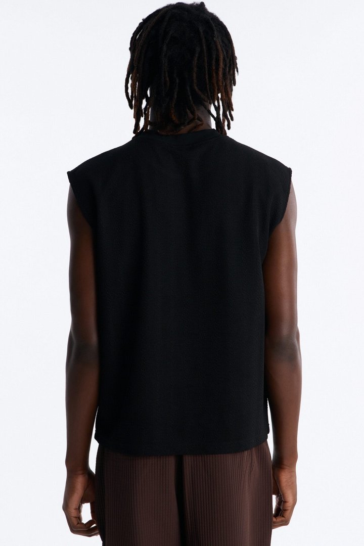 Relaxed Seabreeze By Starlight Sleeveless Tee - Black