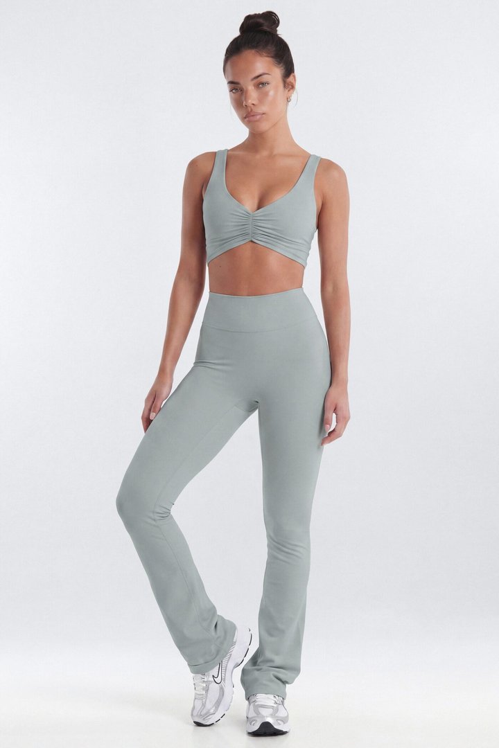 CloudForm™ 32″ Flare Legging - Steel