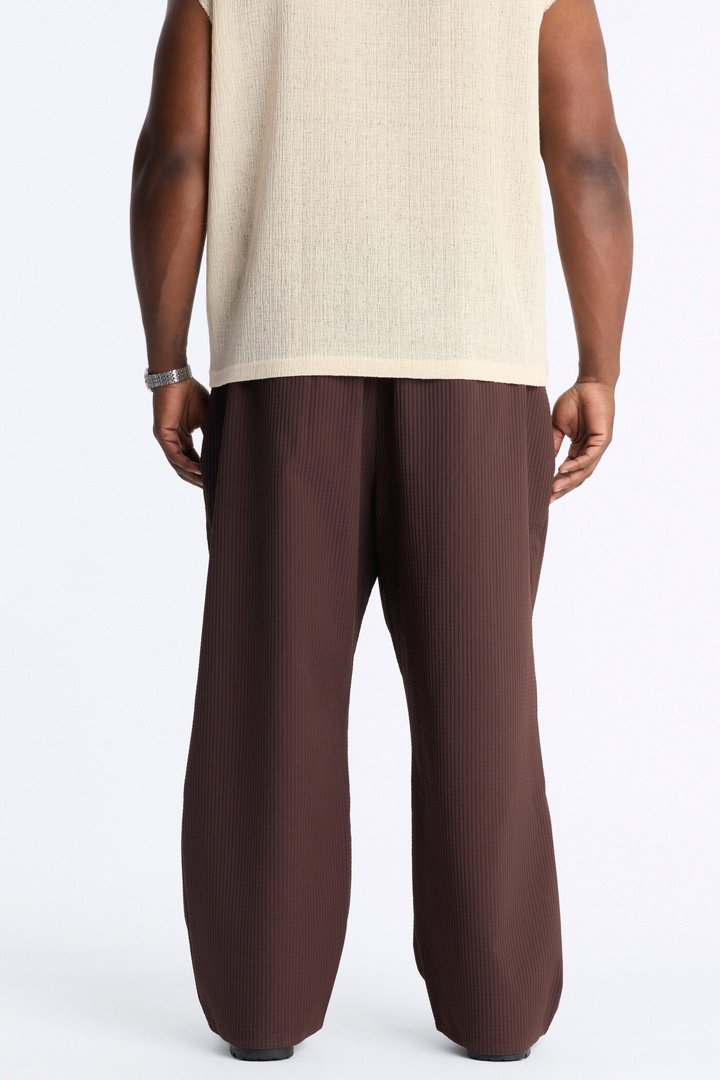 Baggy Lightweight Textured Esplanade Trouser - Dark Brown