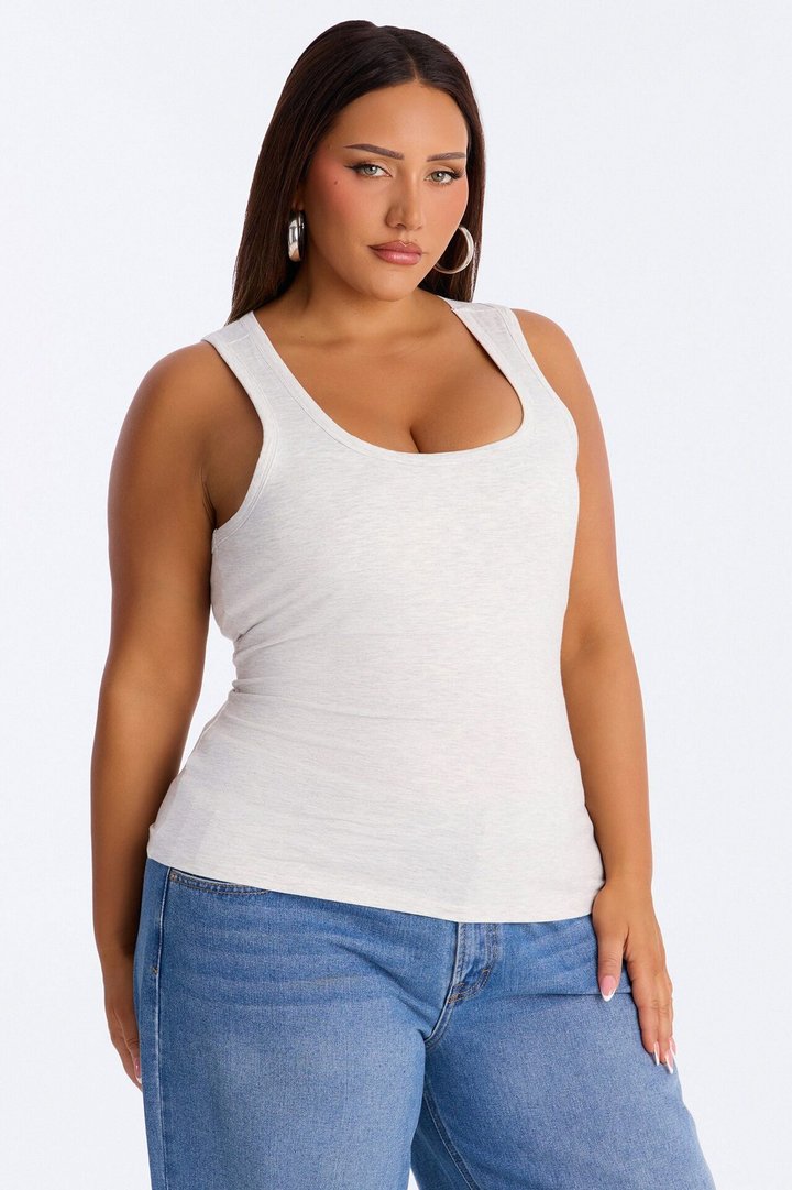 Running Around Scoop Neck Built in Bra Tank Top - Grey