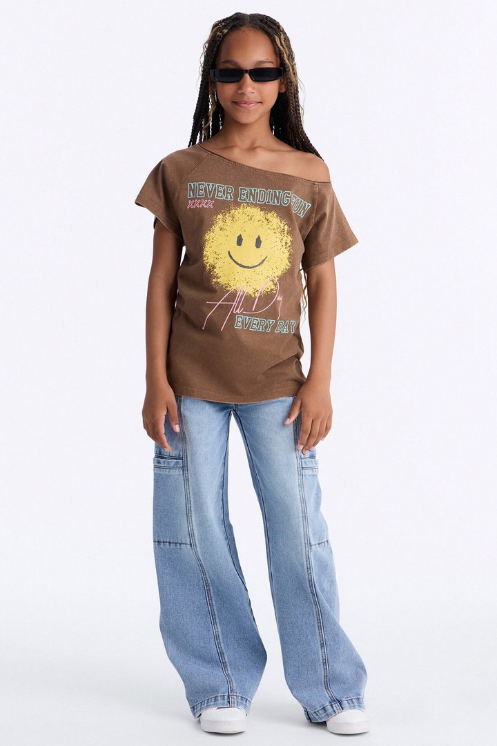 Mini Smiley Face Off Shoulder Tee - Brown