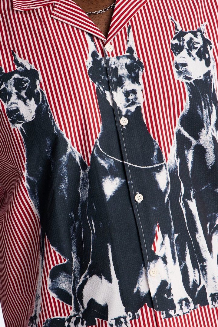 Doberman Seersucker Stripe Cuban Collar Button Up Shirt - Red/combo