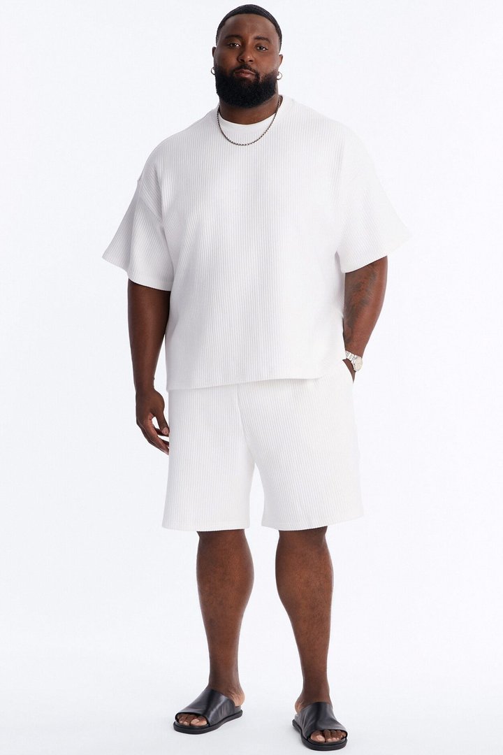 Textured Relaxed Sweatshort - Cream