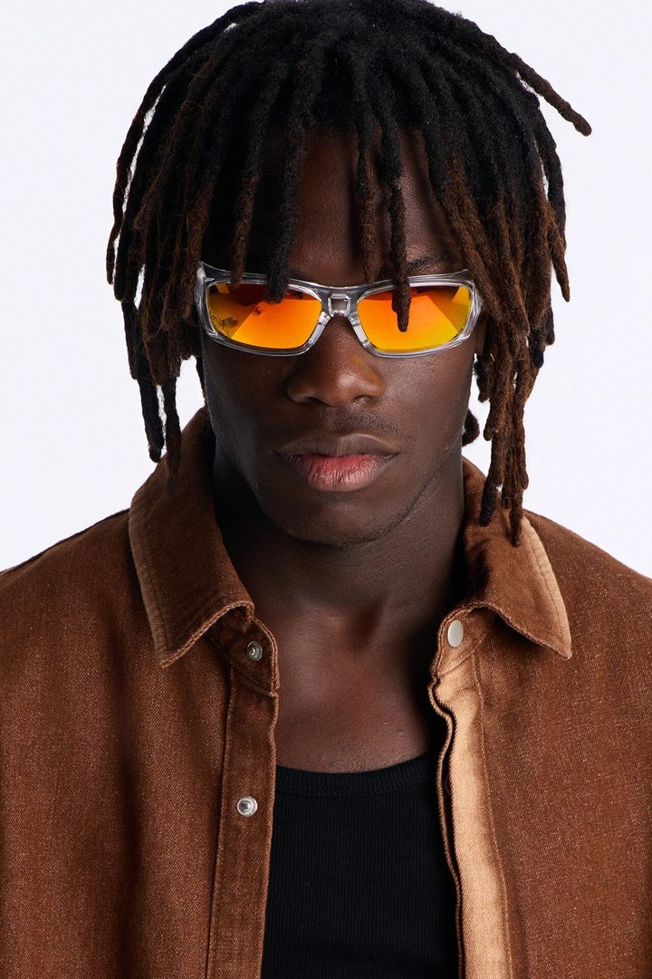 Missed Call Sport Wrap Sunglasses - Clear