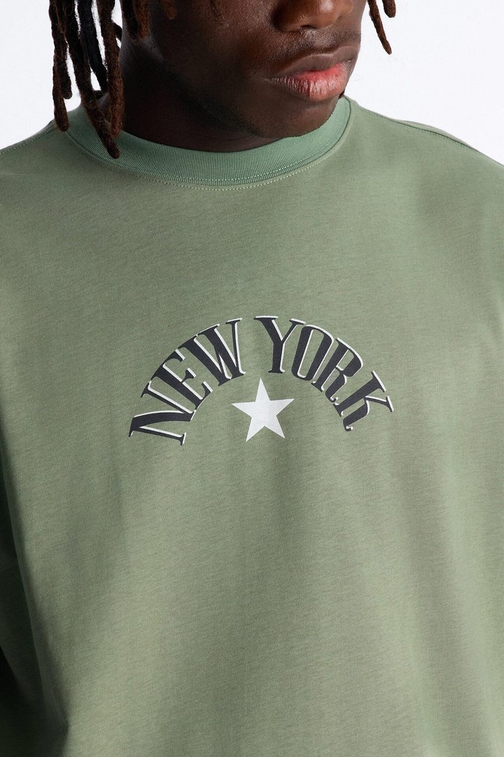 New York Heavy Weight Oversized Short Sleeve Tee - Olive