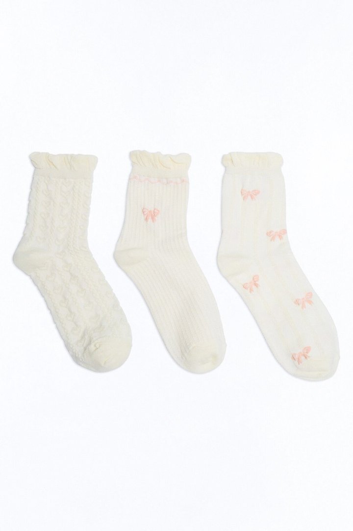 Pretty Little Thing 3 Pack Crew Socks - White/combo