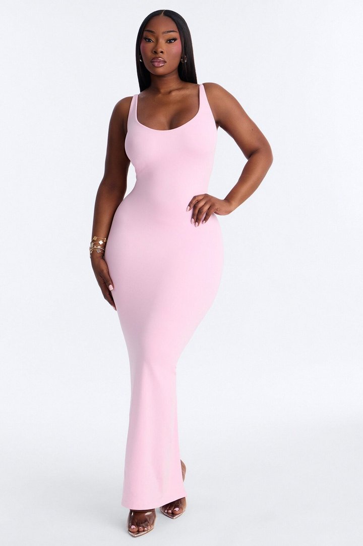 Seamless Smooth Double Lined Scoop Neck Maxi Dress - Light Pink