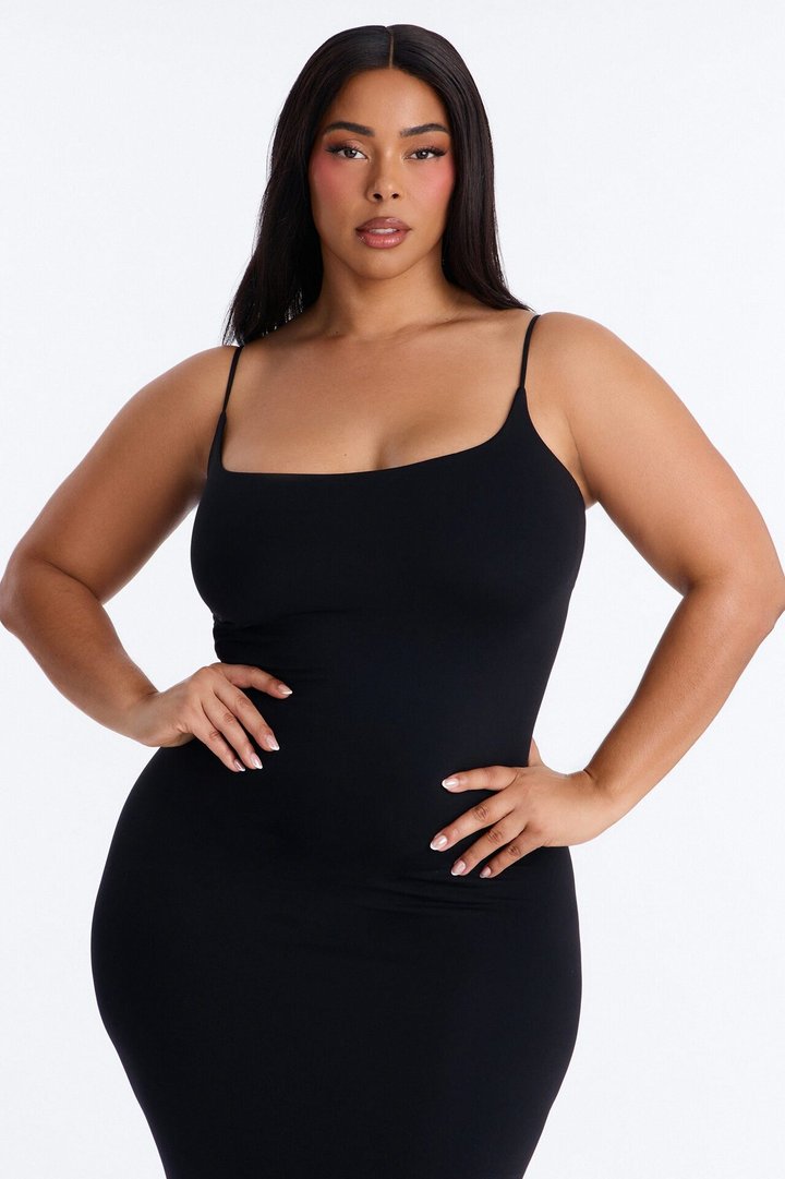 Seamless Smooth Double Lined Maxi Dress - Black