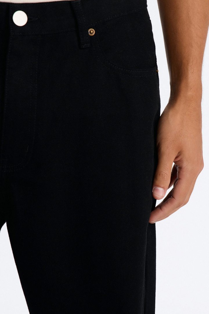 The Staple Baggy Jean - Black