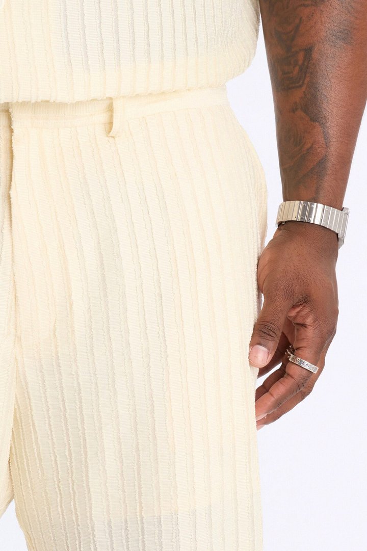 Sunday Social Relaxed Short - Cream