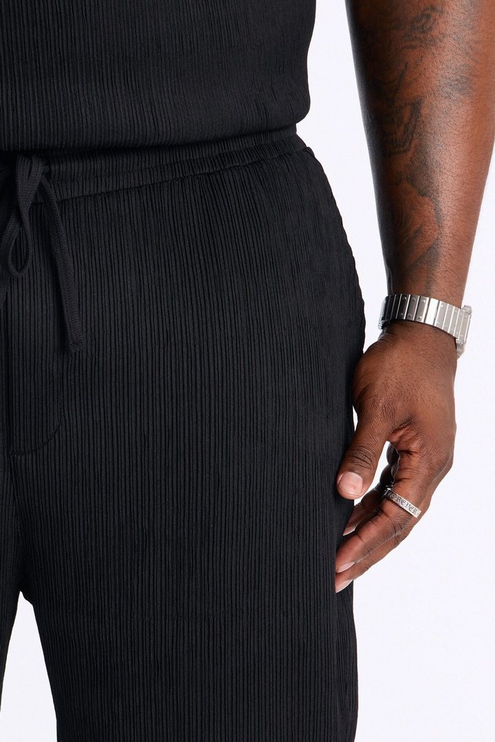 Pure Form Plisse Straight Leg Pant - Black