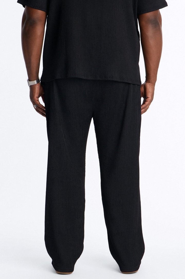Pure Form Plisse Straight Leg Pant - Black