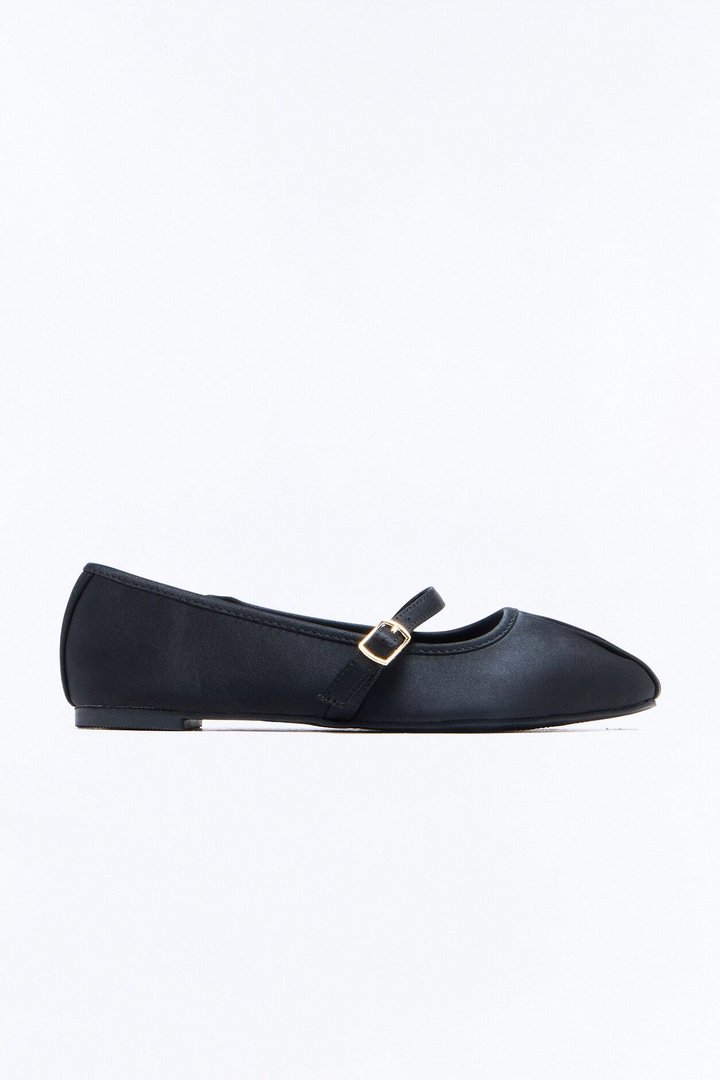 Nuri Satin Ballet Flats - Black