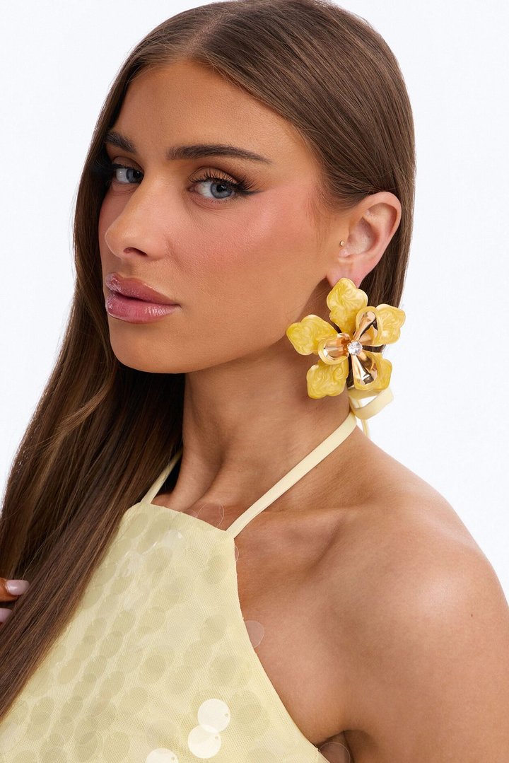 Island Hibiscus Stud Earrings - Yellow