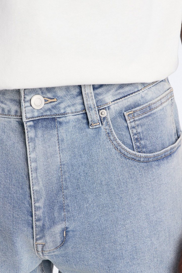 Super Stacked Skinny Flare Jean - Light Blue Wash