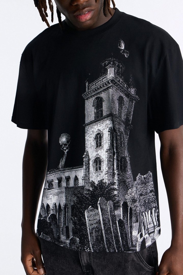 Looming Death Oversized Short Sleeve Tee - Black