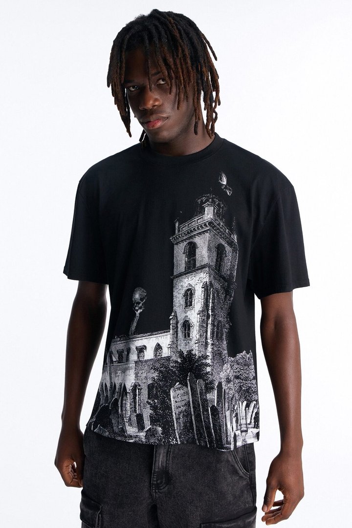 Looming Death Oversized Short Sleeve Tee - Black