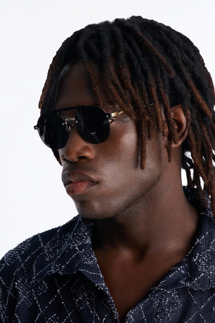 Keep Me Noted Sunglasses - Gold/Black