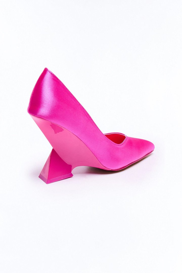 Azaiah Satin Novelty Pumps - HotPink