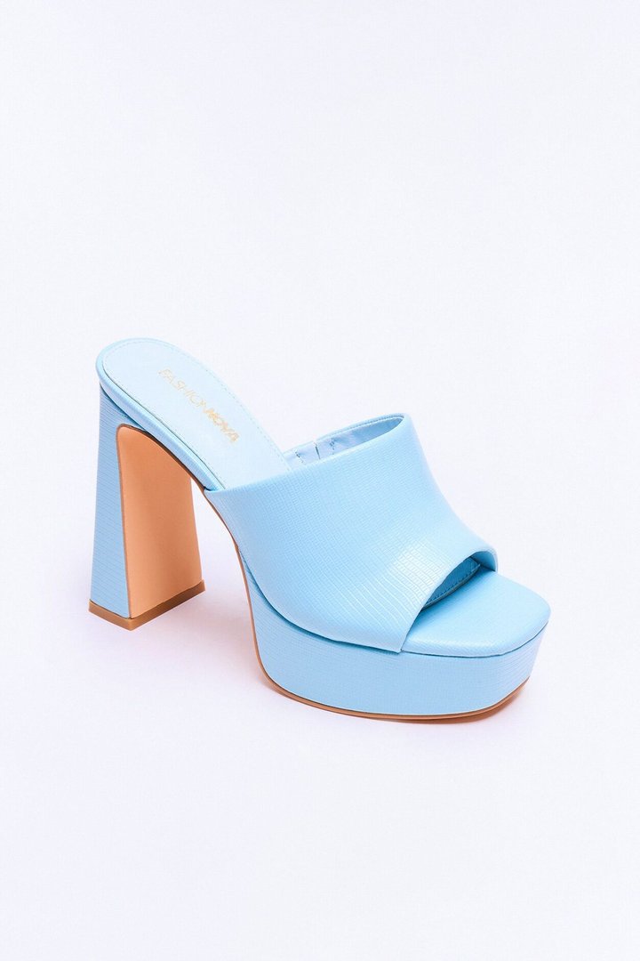 Calista Ultra Platform Heels - Blue