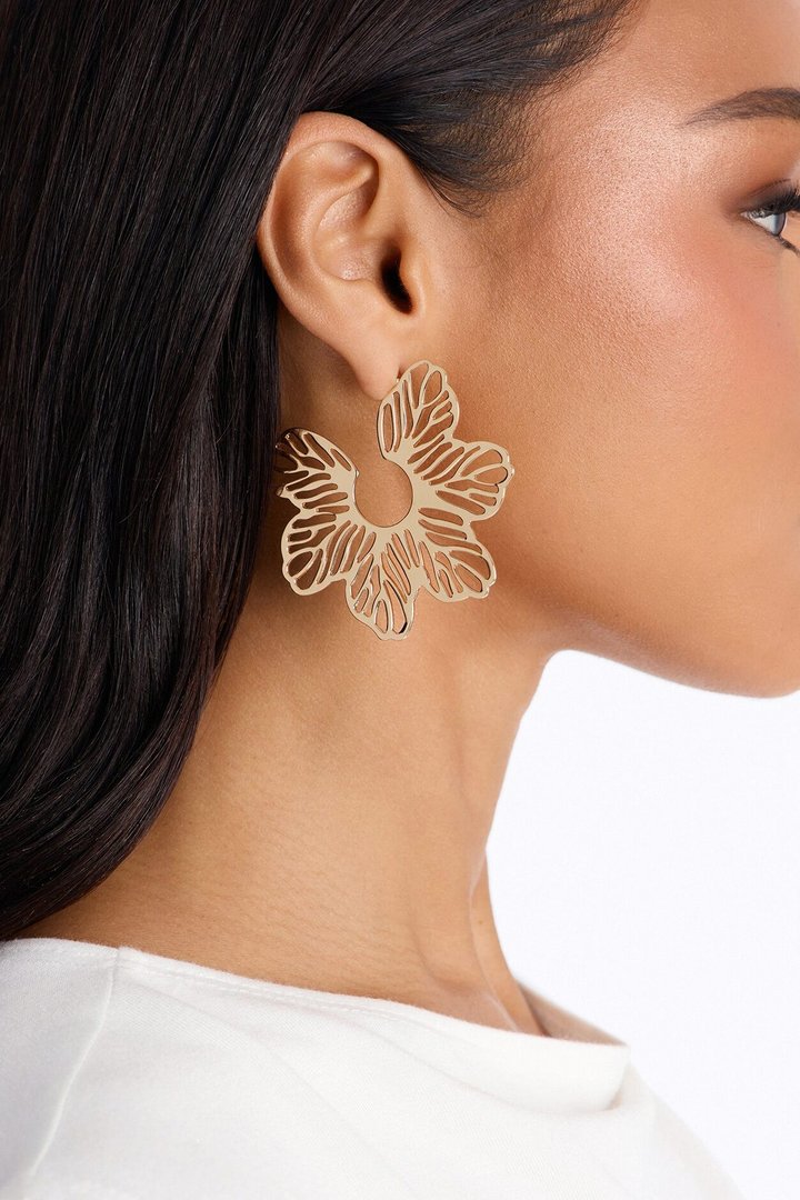 Island Bloom Floral Hoop Earrings - Gold