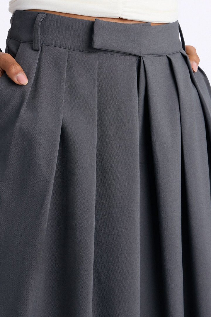 The Kayne Pleated Crossover Wide Leg Pant - Grey