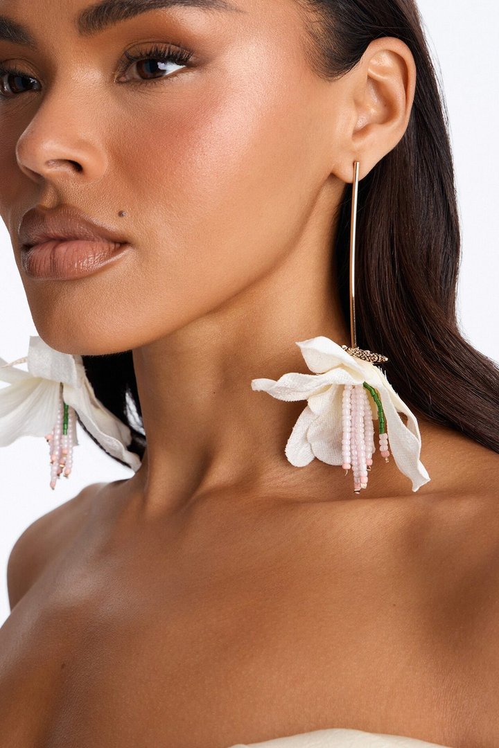 Lucia Floral Drop Earrings - White/combo