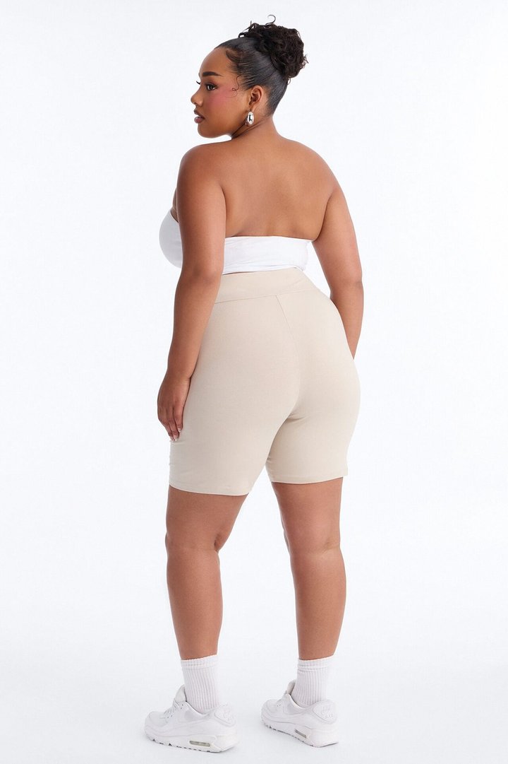 Quinn High Rise Everyday Cotton Biker Short 7″ - Stone