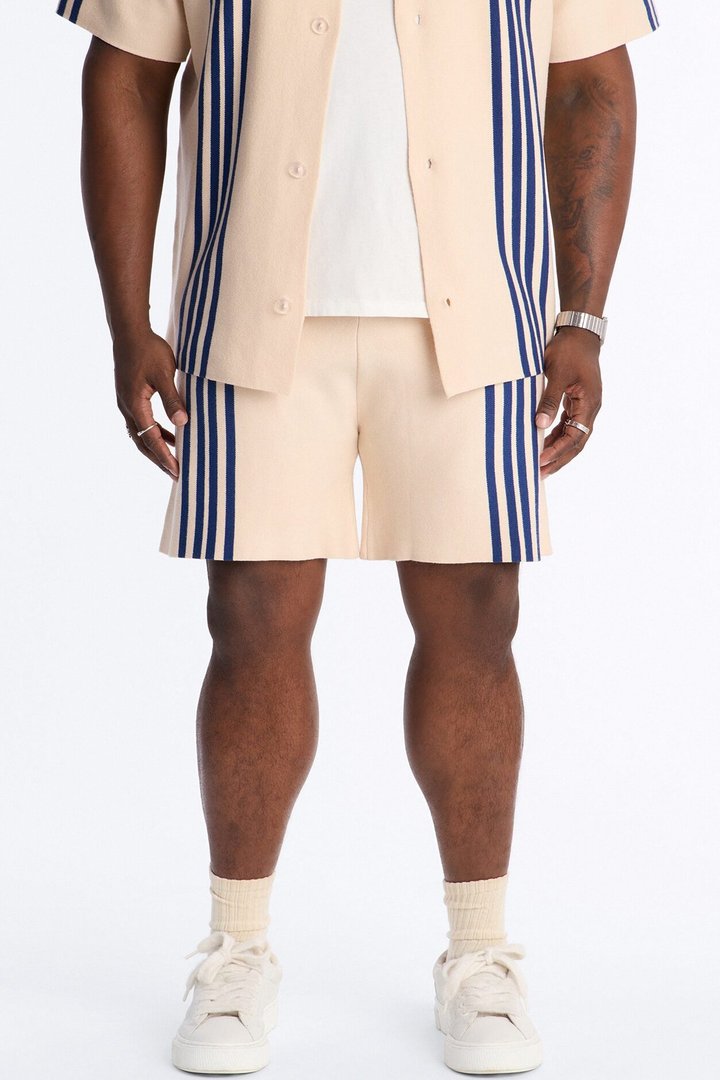 Sunday Jazz Relaxed Short - Cream/combo