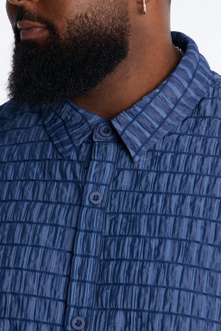 Dream Puff Cuban Collar Button Up Shirt - Navy/combo