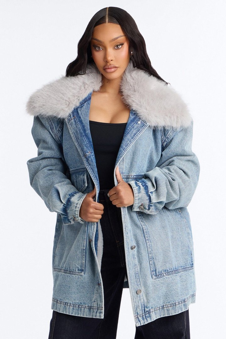 Park City Faux Fur Boyfriend Denim Jacket - Medium Wash