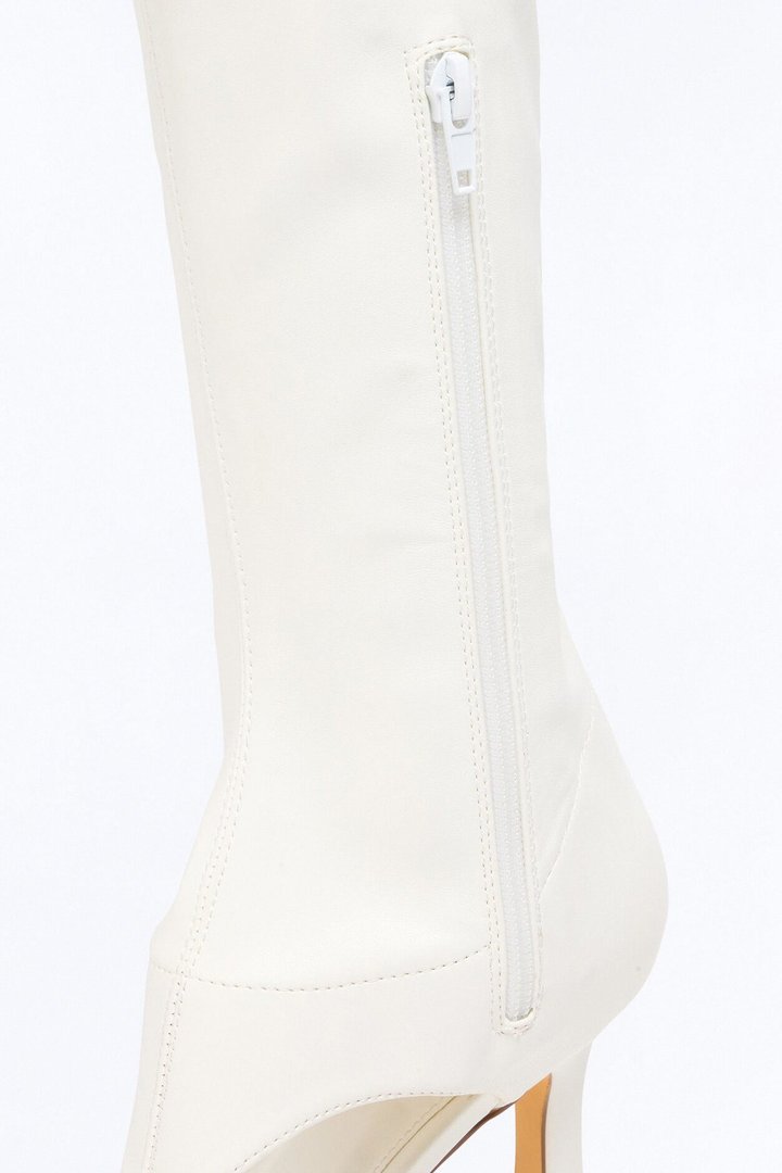 Sanyana Knee High Thong Boots - White