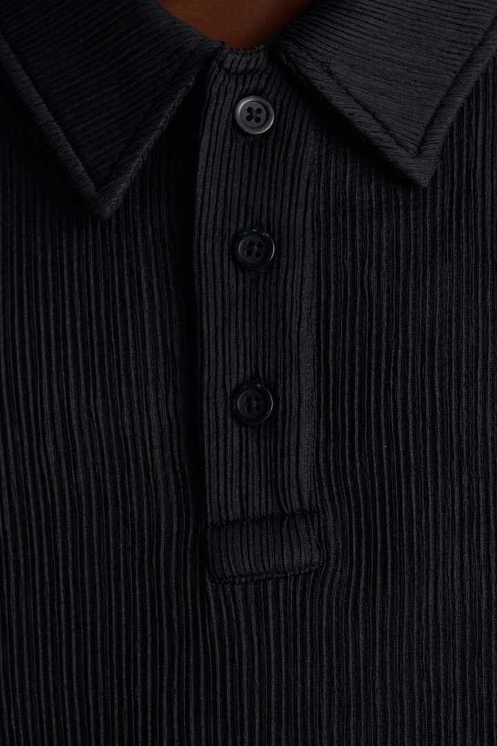 Pure Form Plisse Polo - Black