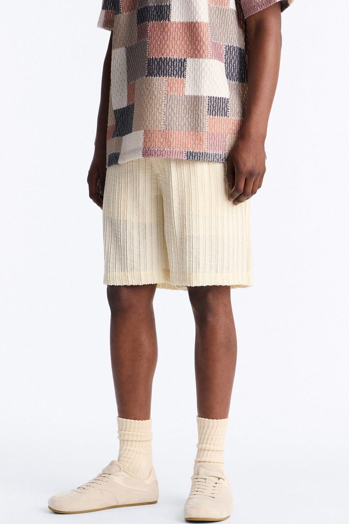 Sunday Social Relaxed Short - Cream