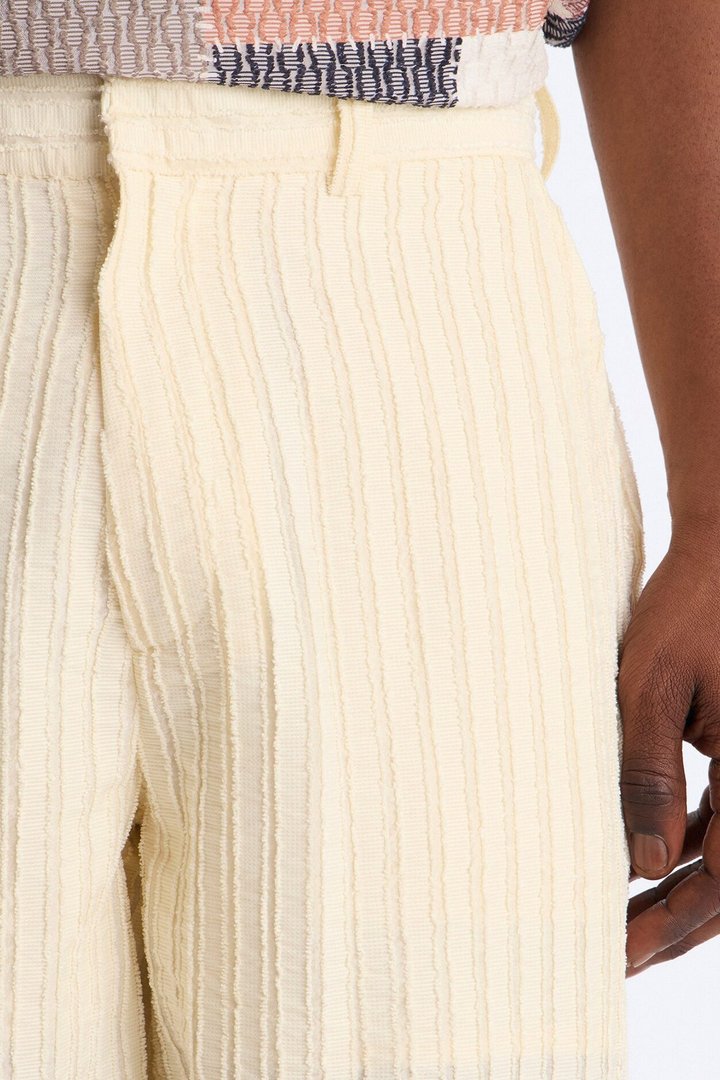 Sunday Social Relaxed Short - Cream