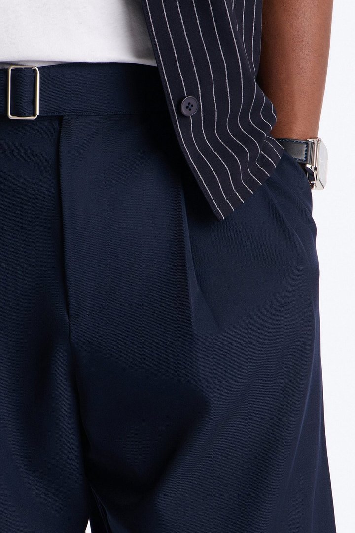 Vanderbilt Gurkha Baggy Trouser Short - Navy