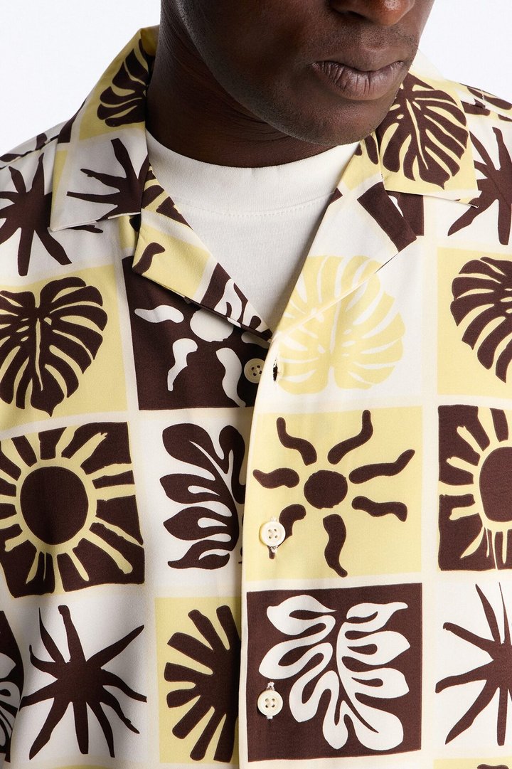 Solar Foliage Checkered Cuban Collar Shirt - Brown
