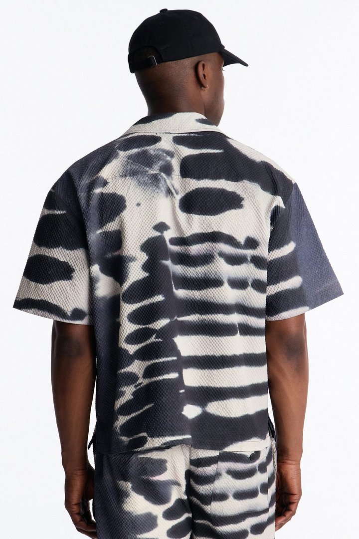 Lunar Forge Textured Boxy Cropped Button Up Shirt - Grey/combo