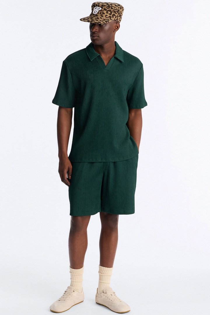 Pure Form Plisse Johnny Collar Polo - Hunter Green