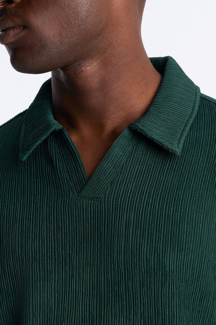 Pure Form Plisse Johnny Collar Polo - Hunter Green