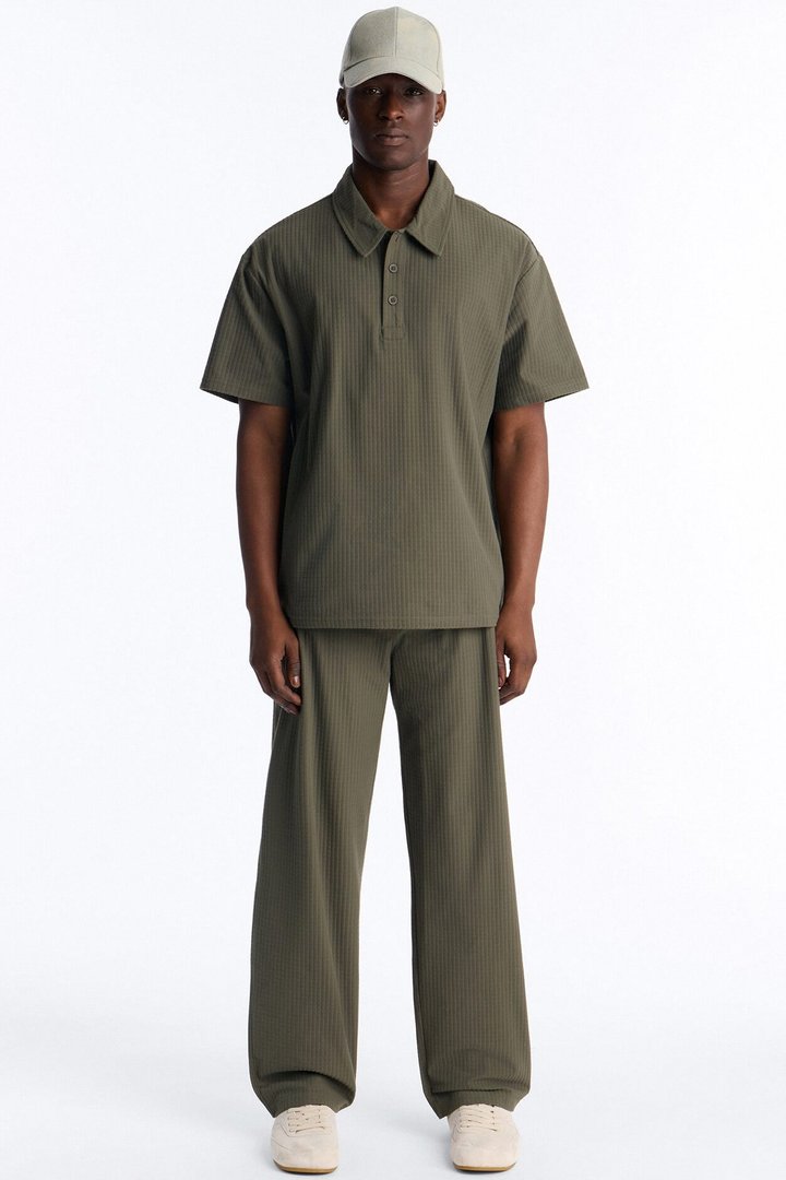 Terrance Textured Relaxed Pant - Olive