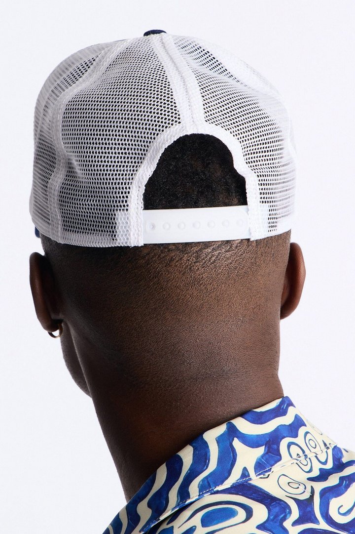 Modelo Corduroy Trucker Hat - Navy